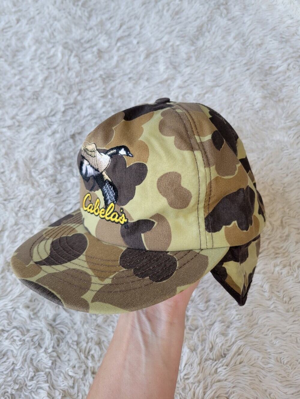 Vintage Cabelas Hat Mens Medium Cap Ear Flap Insulated Camo Winter USA Made